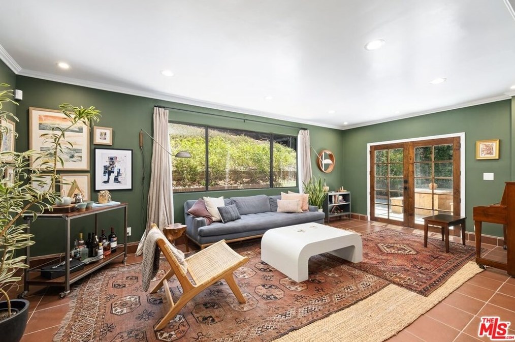 3728 Mullen Pl, Los Angeles CA  90043-1721 exterior