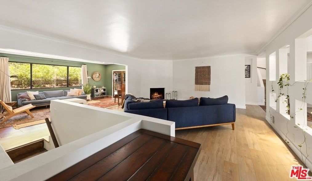 3728 Mullen Pl, Los Angeles CA  90043-1721 exterior