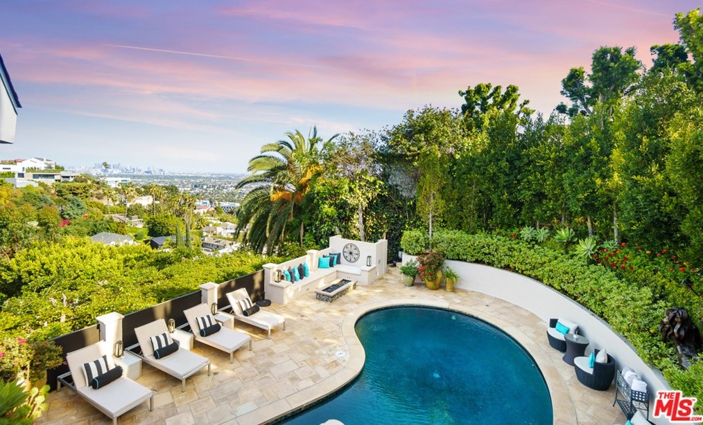 1478 Stebbins Ter, Los Angeles CA  90069-1340 exterior