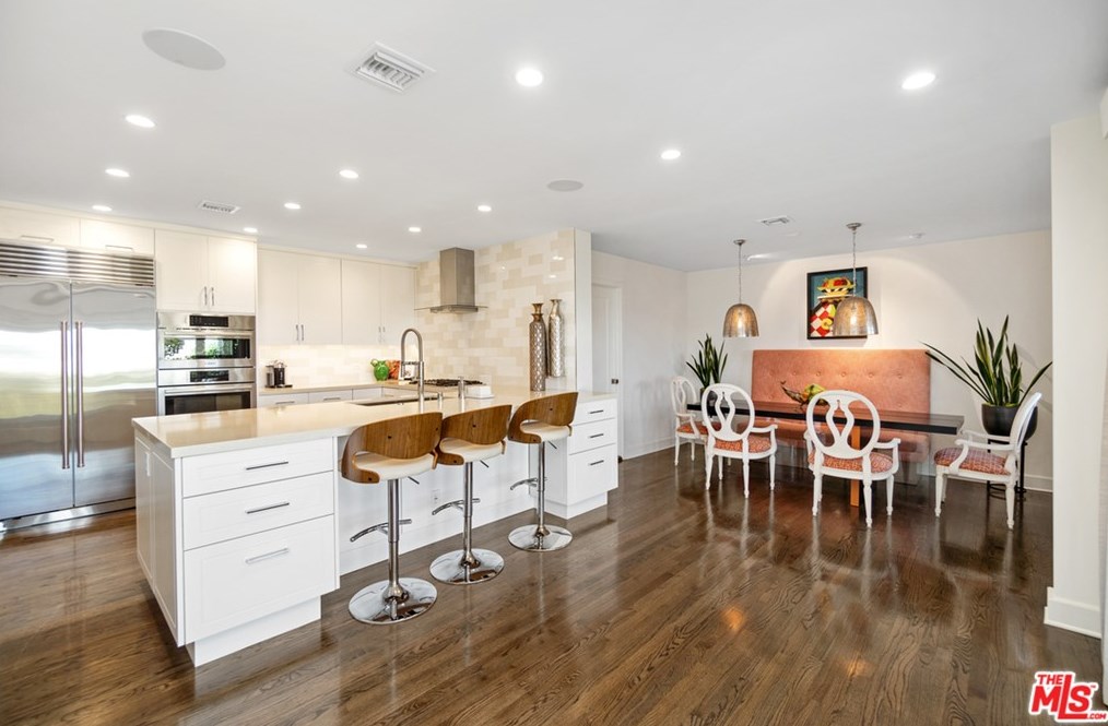 1478 Stebbins Ter, Los Angeles CA  90069-1340 exterior