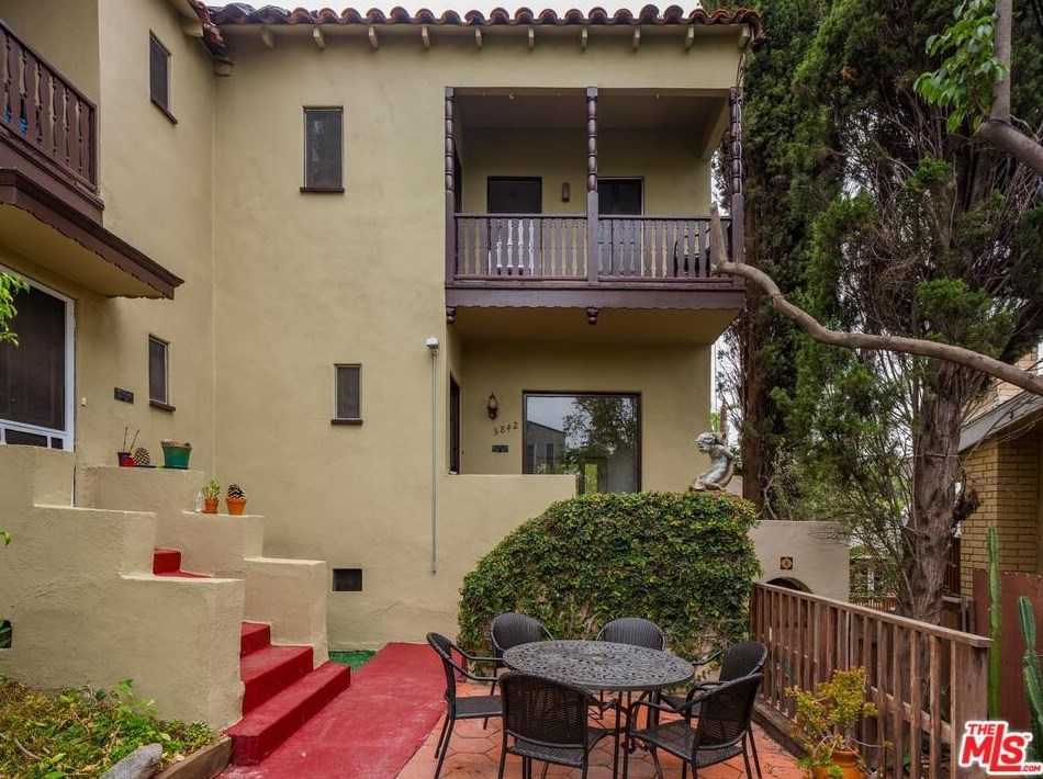 3842 Aloha St, Los Angeles CA  90027-3304 exterior