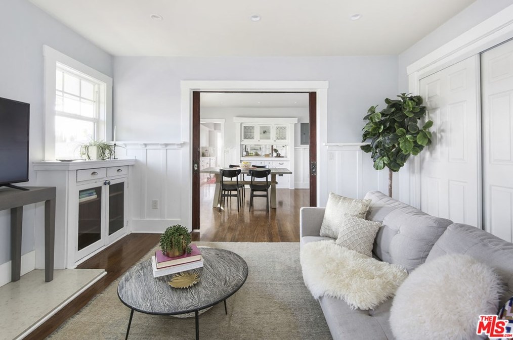 827 Coronado St, Los Angeles CA  90026-3913 exterior