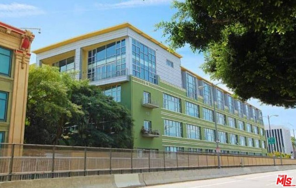 1130 Flower St, Los Angeles CA  90015-2139 exterior