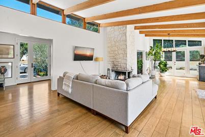 2016 Coldwater Canyon Drive - Photo 1