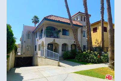 1031 N Orange Grove Avenue - Photo 1