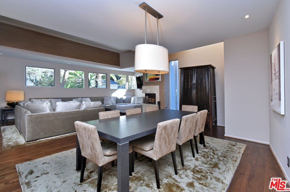 2423 Horse Shoe Canyon Rd, Los Angeles CA  90046-1541 exterior