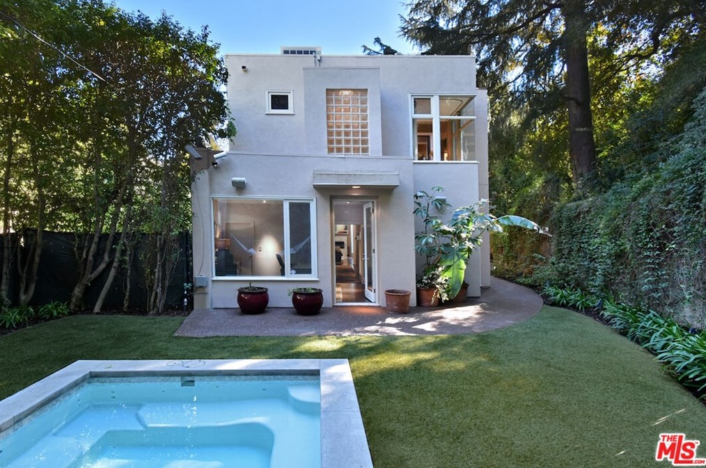 2423 Horse Shoe Canyon Rd, Los Angeles CA  90046-1541 exterior