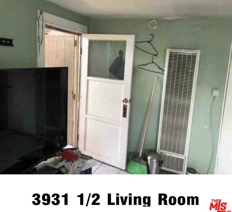 3929 2nd St, Los Angeles CA  90004-5310 exterior