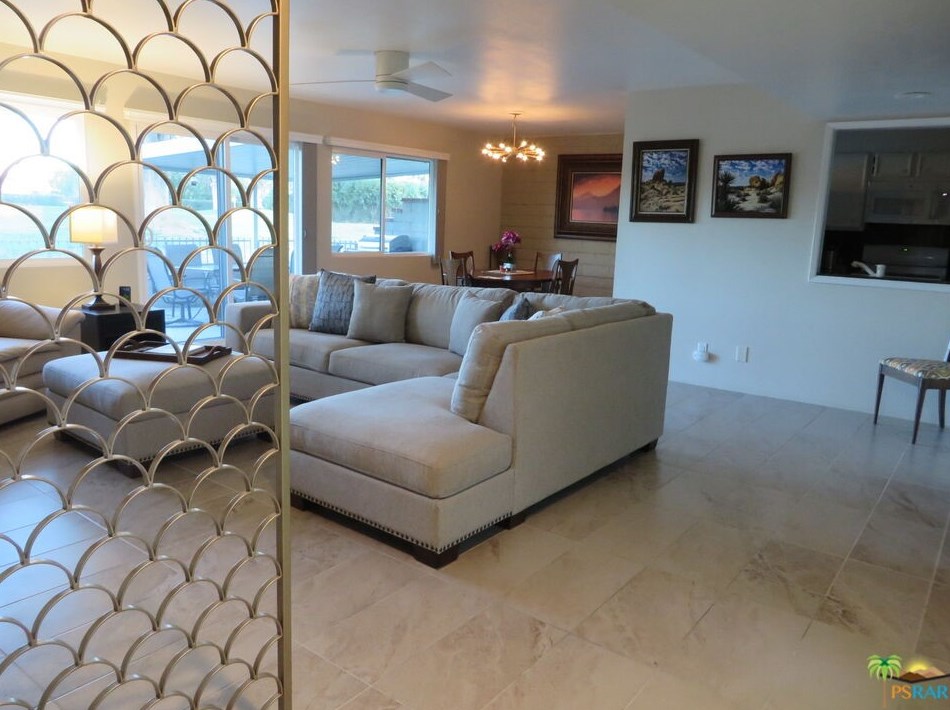 68472 Calle Toledo, Cathedral City CA  92234-6714 exterior