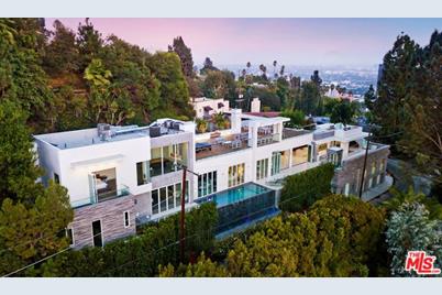 9145 St Ives Drive, Los Angeles, CA 90069 - Photo 1