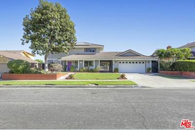 2322 Dunswell Ave Hacienda Heights Ca Mls 6330 Coldwell Banker