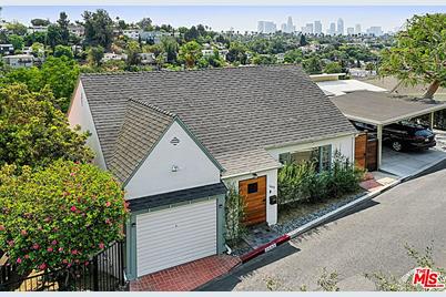 1642 Redesdale Avenue - Photo 1