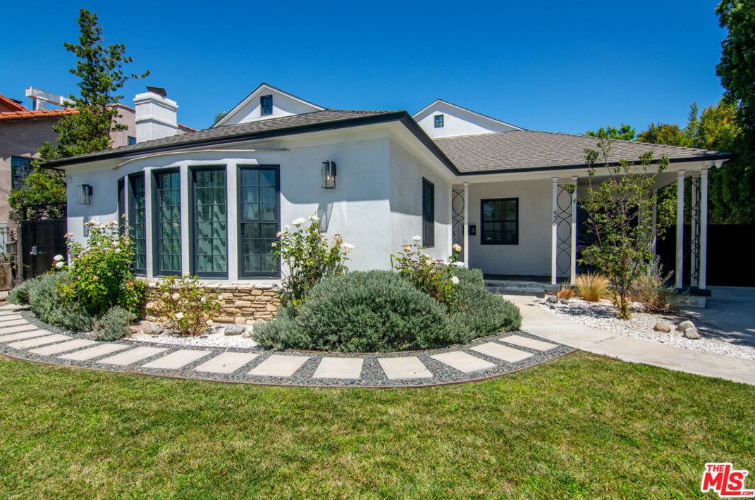 430 Highland Ave, Los Angeles CA  90036-2628 exterior