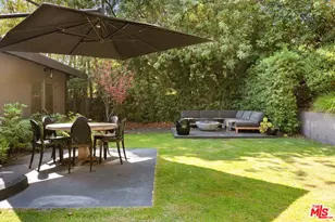 7535 Lolina Ln, Los Angeles, CA 90046 - Photo 25