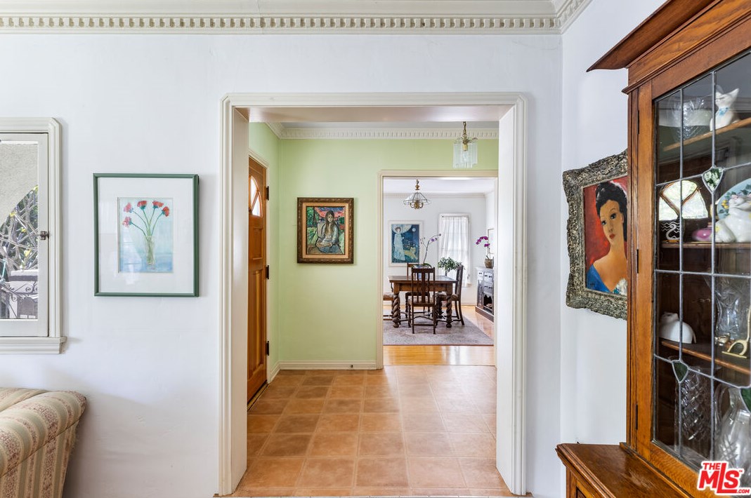 1173 Hayworth Ave, Los Angeles CA  90035-2603 exterior