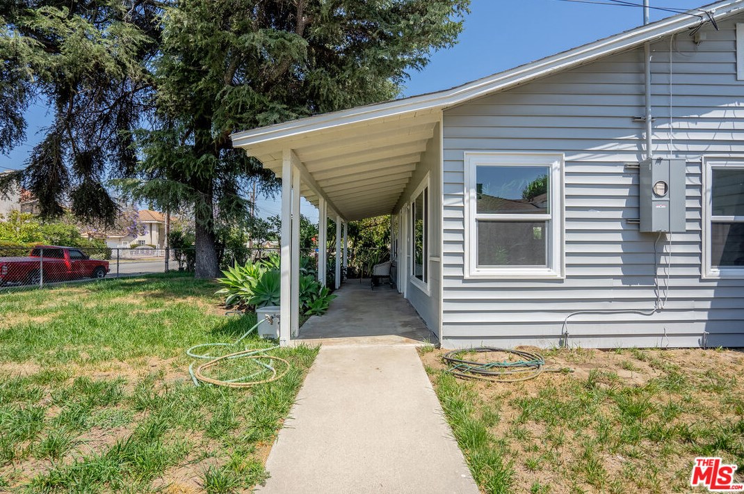 11328 Lambert Ave, El Monte CA  91732-1839 exterior