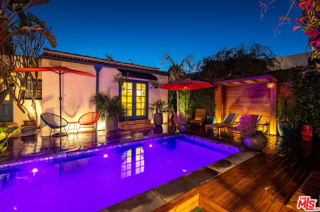 346 Westbourne Dr, Los Angeles CA  90048-1910 exterior