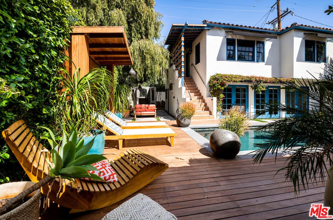 346 Westbourne Dr, Los Angeles CA  90048-1910 exterior