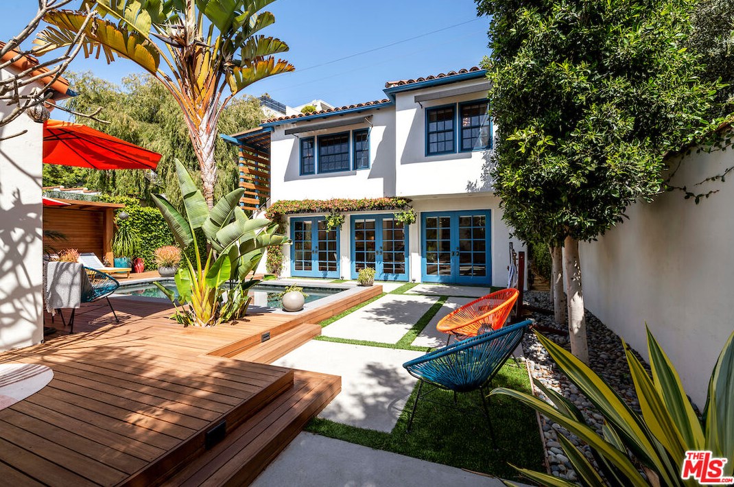 346 Westbourne Dr, Los Angeles CA  90048-1910 exterior
