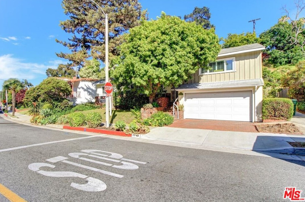 3740 Mullen Pl, Los Angeles CA  90043-1721 exterior