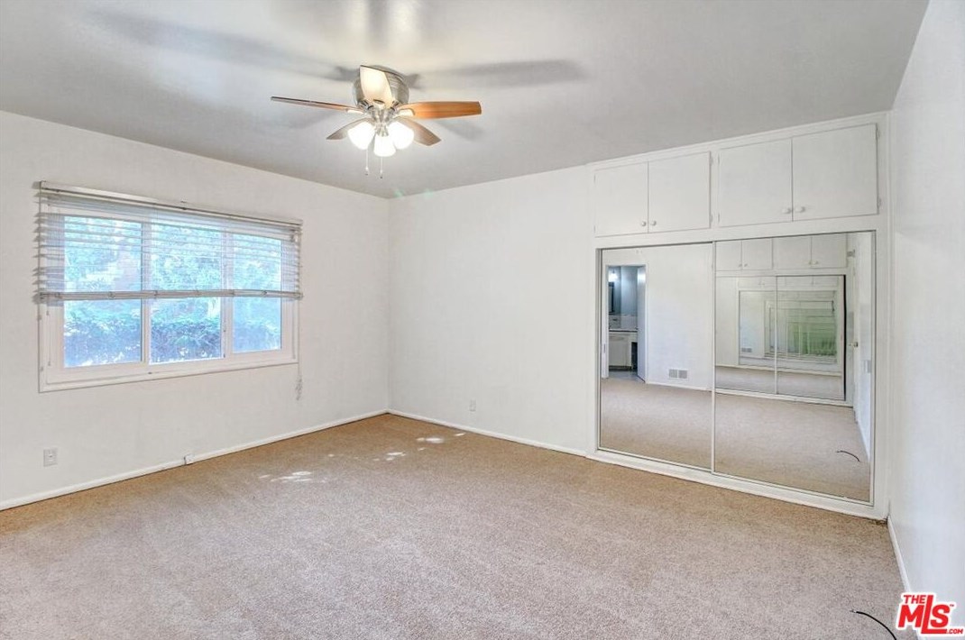 3740 Mullen Pl, Los Angeles CA  90043-1721 exterior