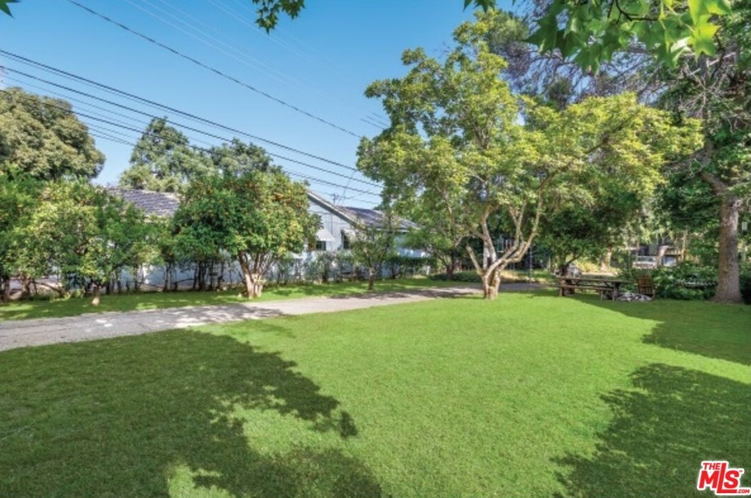 16 Perkins Dr, Arcadia, CA 91006