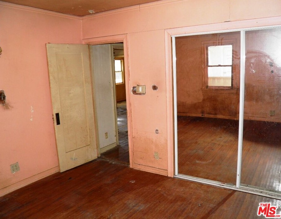 11753 Ayres Ave, Los Angeles CA  90064-1301 exterior