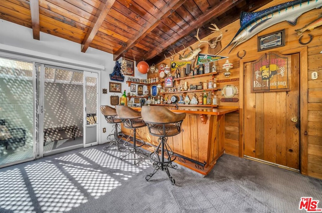 4467 Huntley Ave, Los Angeles CA  90230-4827 exterior
