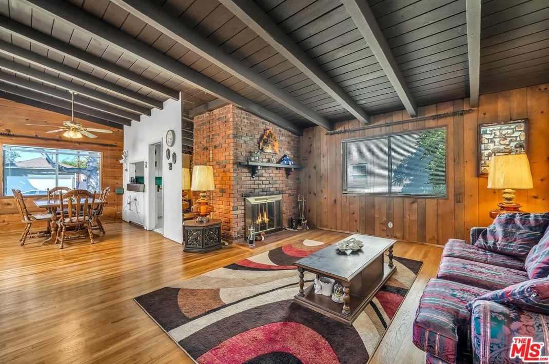 4467 Huntley Ave, Los Angeles CA  90230-4827 exterior