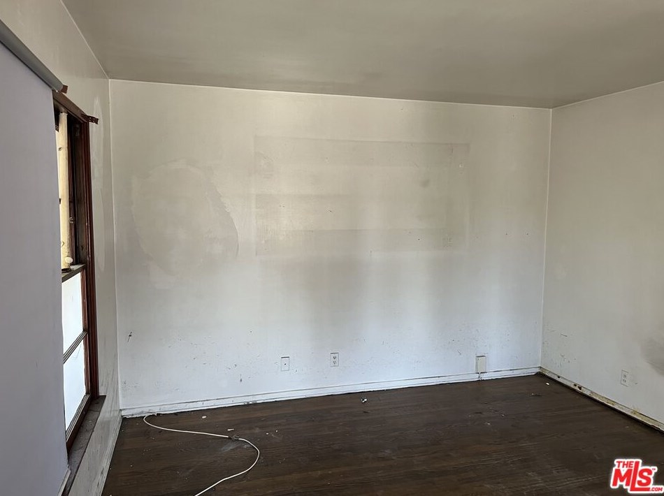 2152 Parnell Ave, Los Angeles CA  90064-2201 exterior