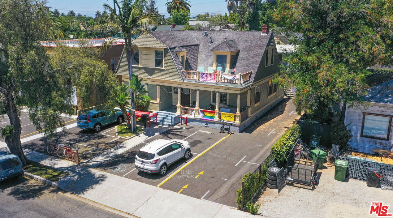 1151 29th St, Los Angeles CA  90011-2137 exterior