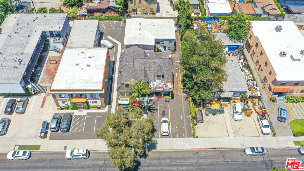 1175 29th St, Los Angeles CA  90011-2137 exterior
