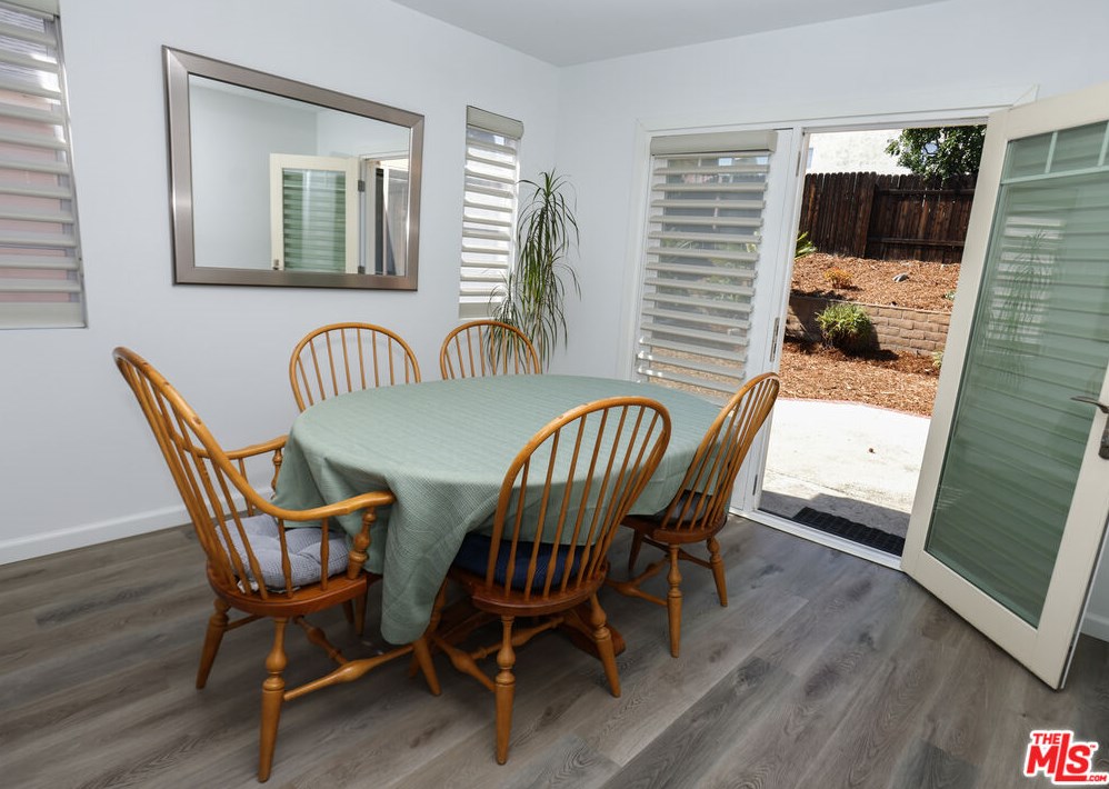 816 Cyn Wash Dr, Pasadena CA  91107-2062 exterior