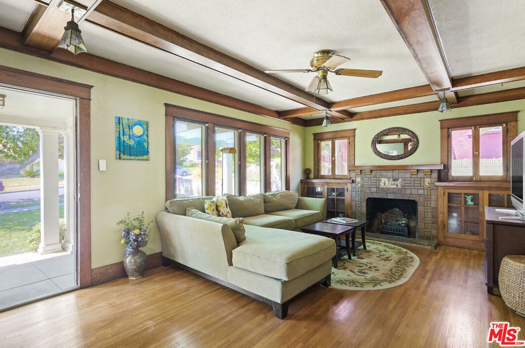 5208 Maywood Ave, Los Angeles CA  90041-1214 exterior