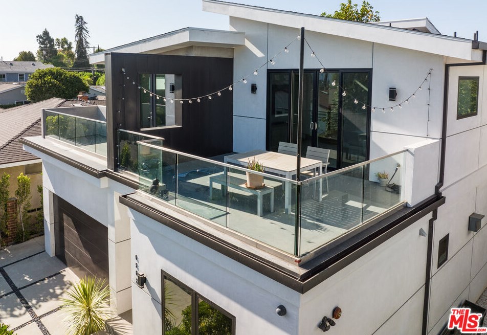 6562 Firebrand St, Los Angeles CA  90045-1211 exterior