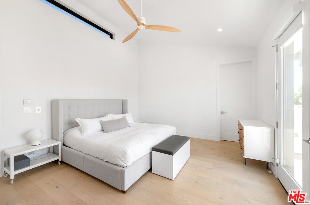 6562 Firebrand St, Los Angeles CA  90045-1211 exterior