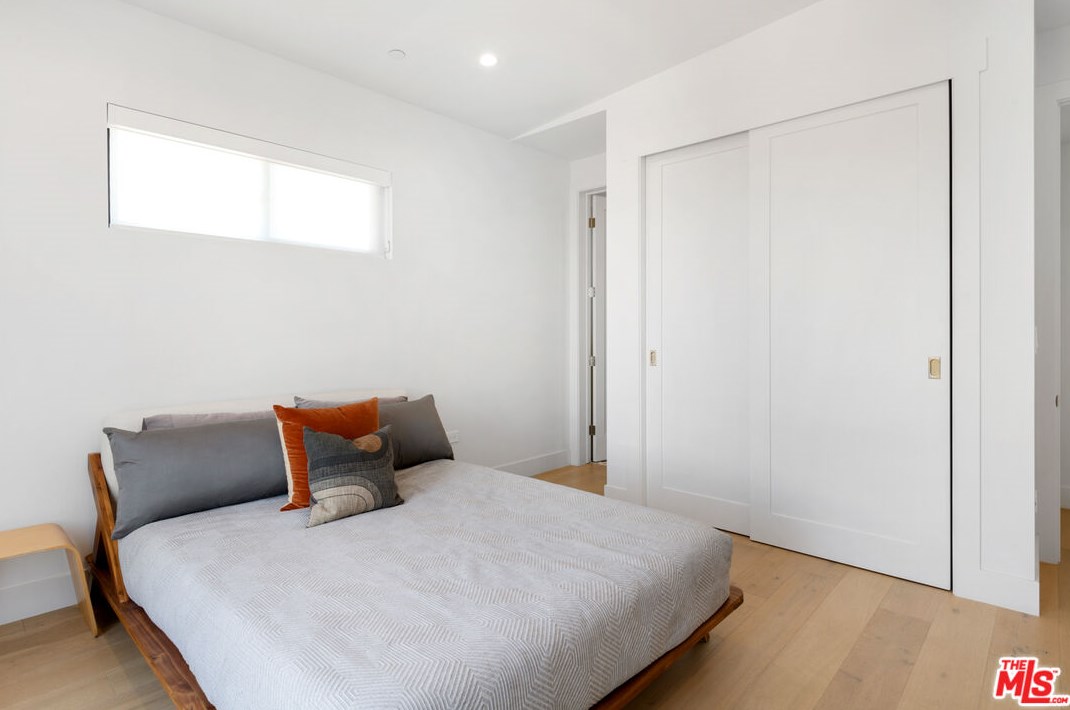 6562 Firebrand St, Los Angeles CA  90045-1211 exterior