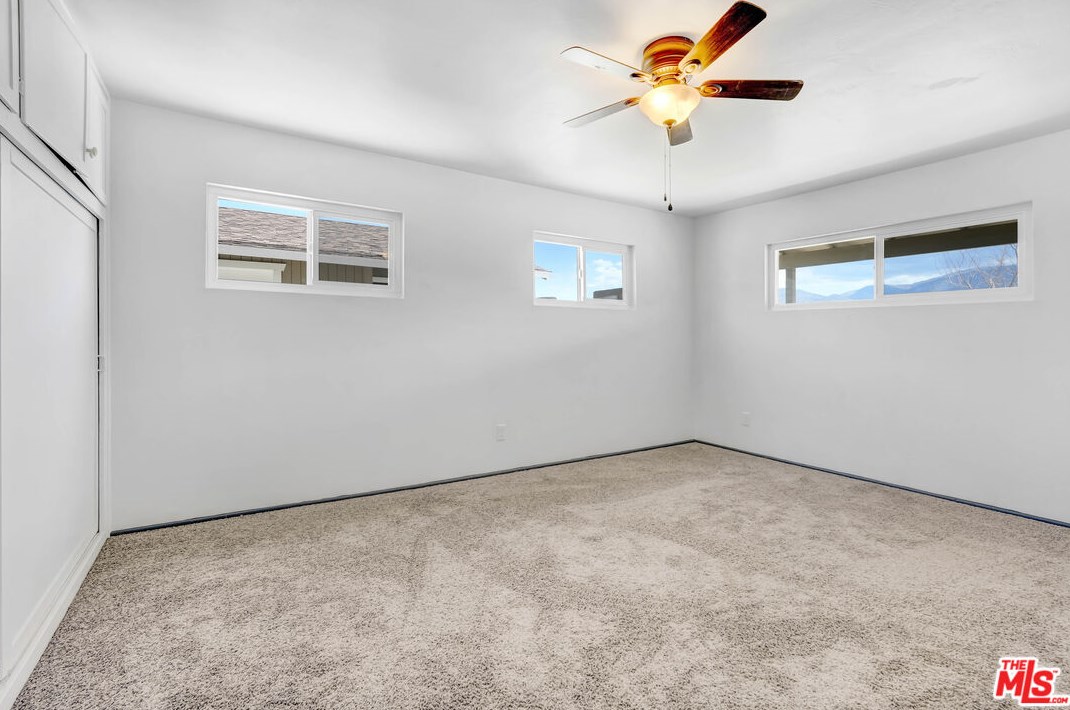 9189 Chickasaw Trl, Lucerne Valley CA 92356-7440 exterior