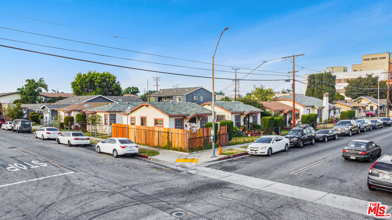 6822 Marbrisa Ave, Huntington Park, CA 90255 MLS 22193674 Coldwell