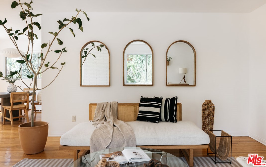 2331 Teviot St, Los Angeles CA  90039-3223 exterior