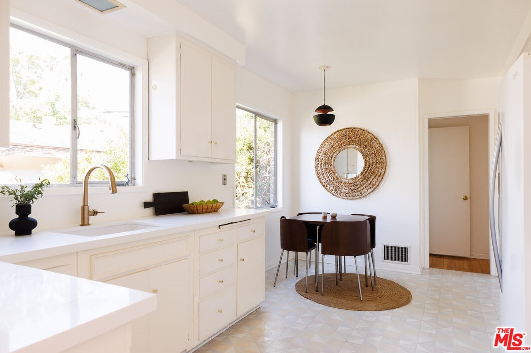 2331 Teviot St, Los Angeles CA  90039-3223 exterior