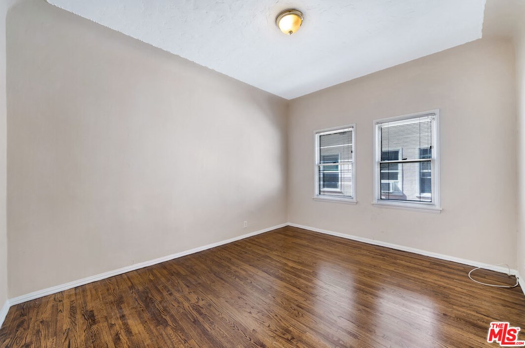 346 Gardner St, Los Angeles CA  90046-6516 exterior