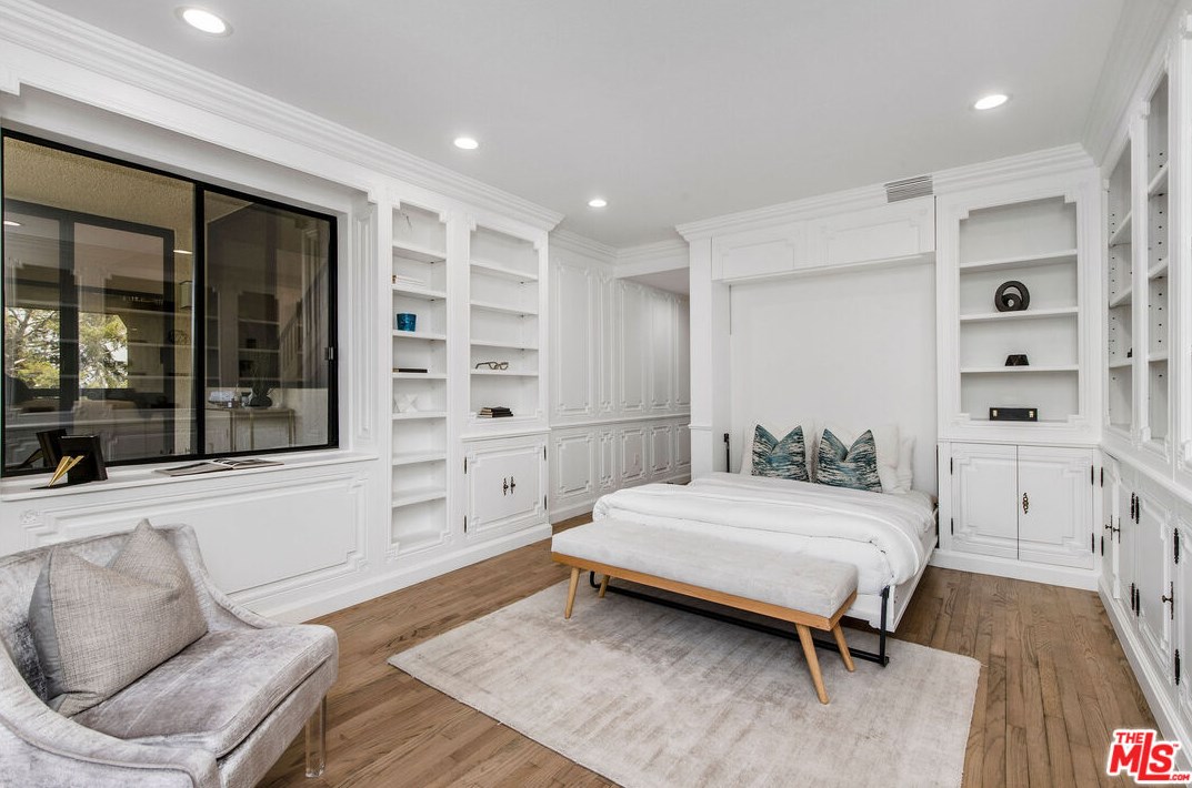 2228 Century Hl, Los Angeles CA  90067-3505 exterior