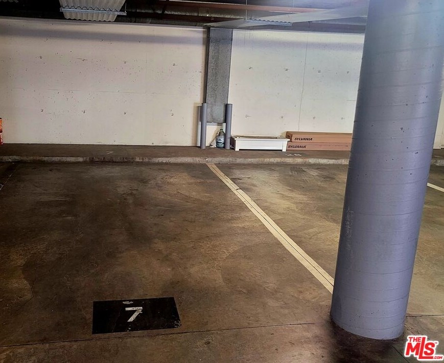 4343 Finley Ave, Los Angeles CA  90027-2853 exterior