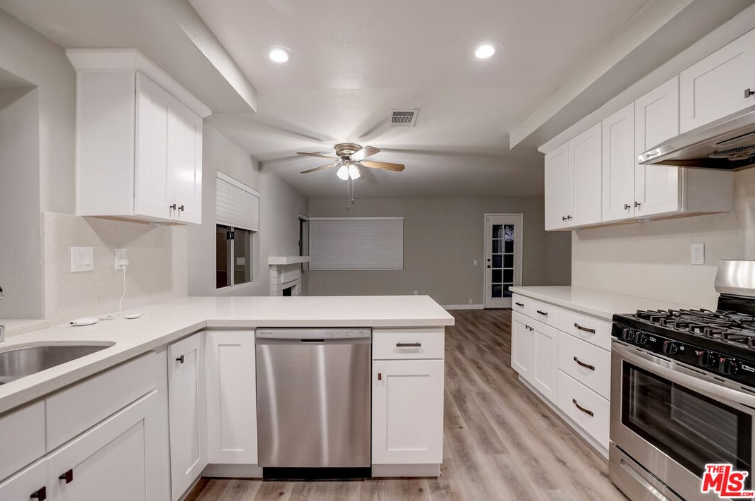 23200 Azela Cir, Yorba Linda CA  92887-3900 exterior