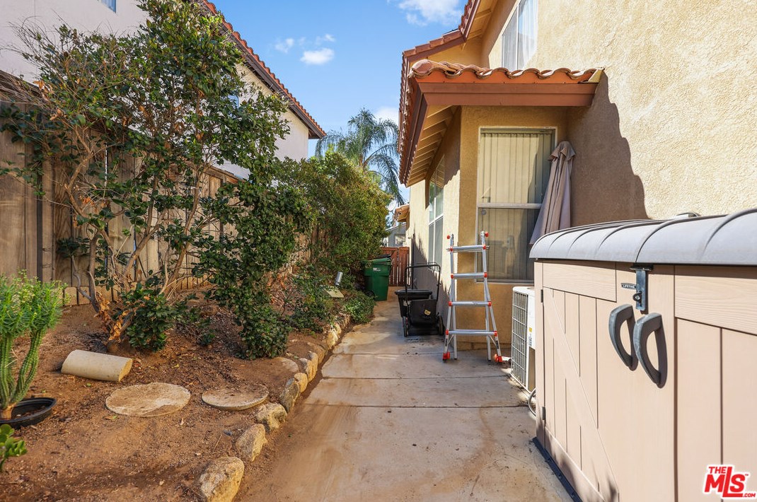 15760 Oliver St, Moreno Valley CA  92555-4908 exterior