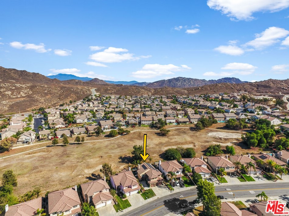 15760 Oliver St, Moreno Valley CA  92555-4908 exterior