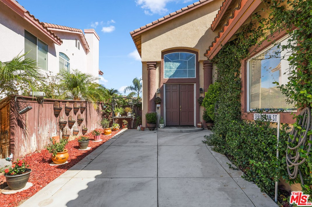 15760 Oliver St, Moreno Valley CA  92555-4908 exterior