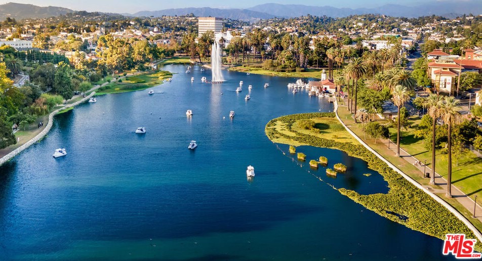 623 Laveta Ter, Los Angeles CA  90026-4303 exterior