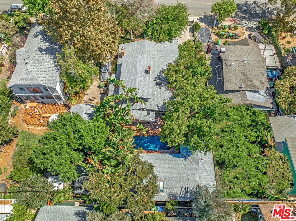 2003 Canyon Dr, Los Angeles CA  90068-3609 exterior